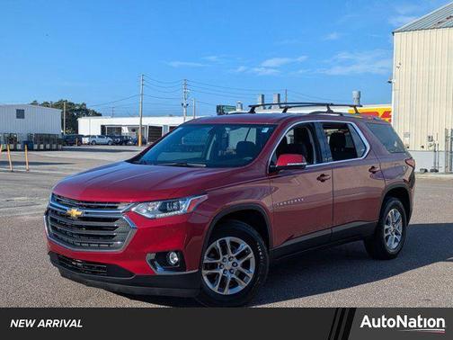 2018 Chevrolet Traverse LT Cloth