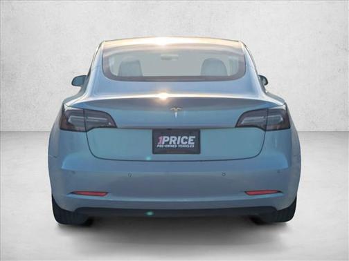 Deep Blue Metallic 2018 Tesla Model 3 Long Range