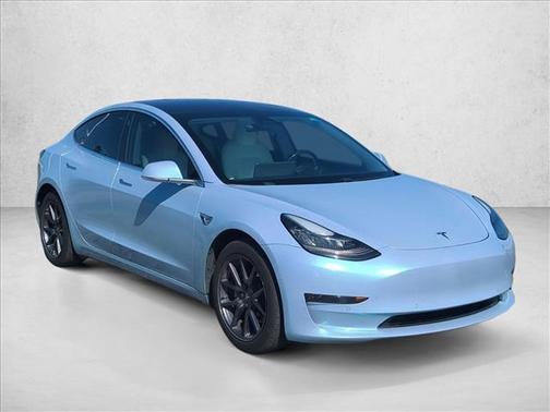 Deep Blue Metallic 2018 Tesla Model 3 Long Range