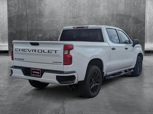 2025 Chevrolet Silverado 1500 Custom