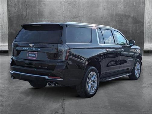 2025 Chevrolet Suburban Premier