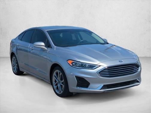 ICONIC SILVER 2020 Ford Fusion SEL