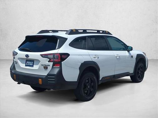 Crystal White Pearl 2023 Subaru Outback Wilderness