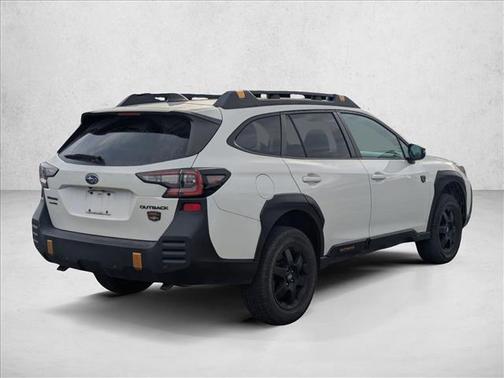 Crystal White Pearl 2023 Subaru Outback Wilderness
