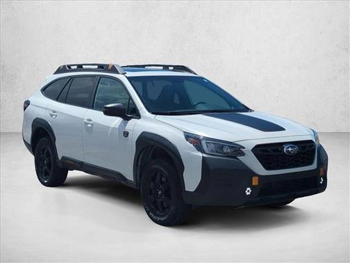 Crystal White Pearl 2023 Subaru Outback Wilderness
