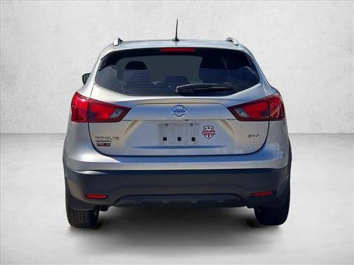 Brilliant Silver 2017 Nissan Rogue Sport SV