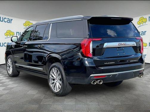 Onyx Black 2023 GMC Yukon XL Denali