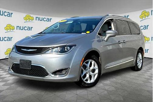 2018 Chrysler Pacifica Touring-L Plus