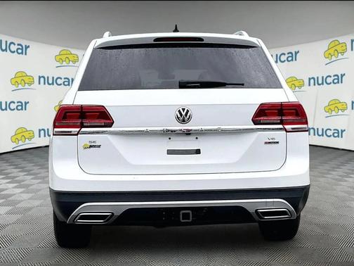 Pure White 2019 Volkswagen Atlas 3.6L SE w/Technology