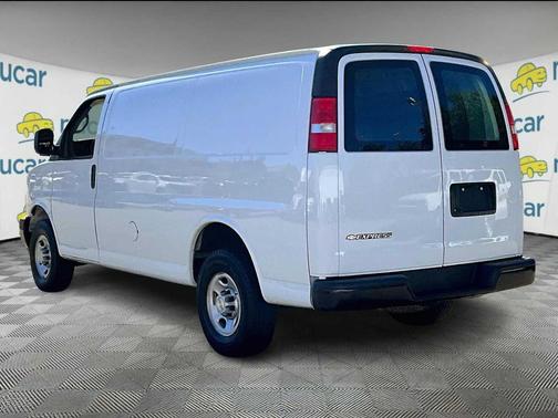 2021 Chevrolet Express 2500 RWD 2500 Regular Wheelbase WT