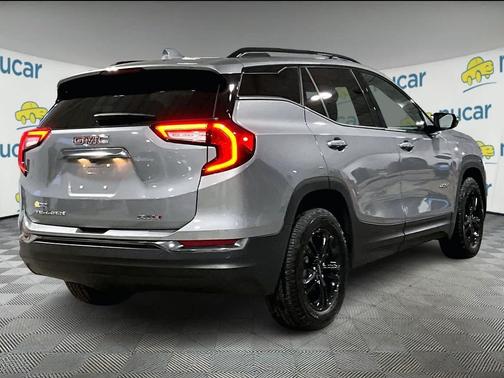 2023 GMC Terrain AWD AT4