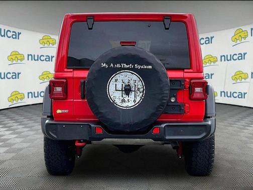 Firecracker Red Clearcoat 2023 Jeep Wrangler Rubicon