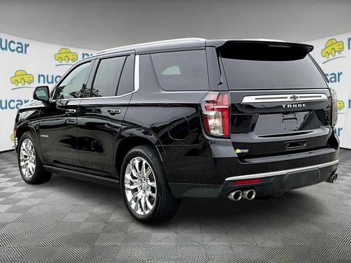 2022 Chevrolet Tahoe 4WD High Country