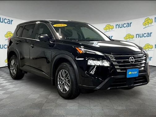 Super Black 2025 Nissan Rogue S