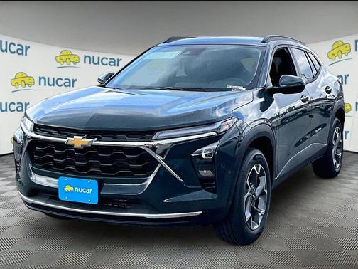 Gray 2026 Chevrolet Trax LT