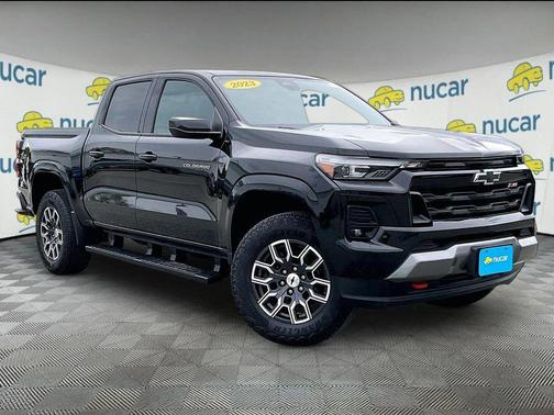 Black 2023 Chevrolet Colorado Z71