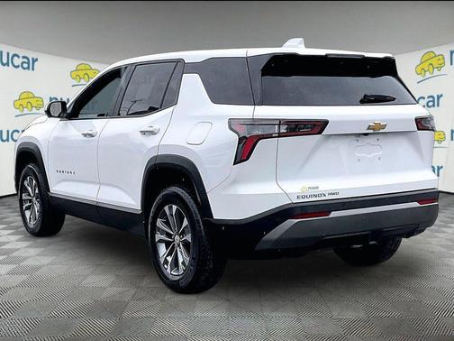 Summit White 2025 Chevrolet Equinox 1LT