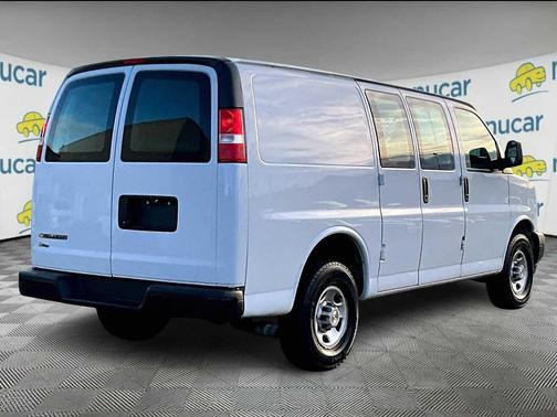 2021 Chevrolet Express 2500 RWD 2500 Regular Wheelbase WT
