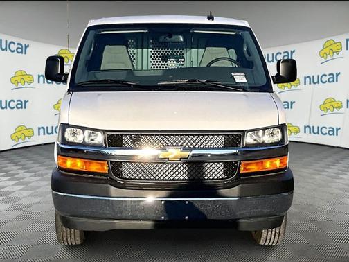 2025 Chevrolet Express 2500 RWD 2500 Regular Wheelbase WT