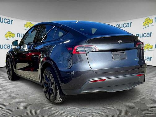 2024 Tesla Model Y Long Range Dual Motor All-Wheel Drive