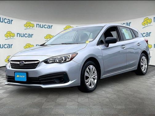Ice Silver Metallic 2022 Subaru Impreza Base