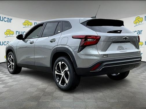 2025 Chevrolet Trax FWD 1RS
