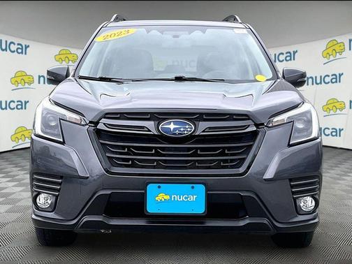 Magnetite Gray Metallic 2023 Subaru Forester Limited