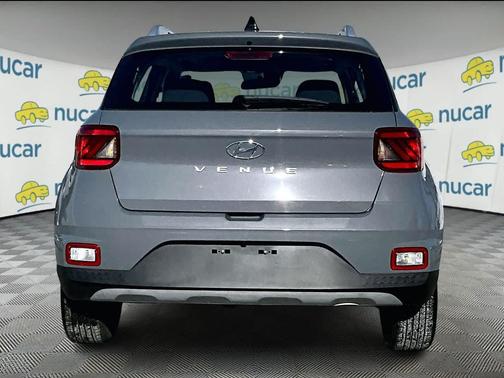 2022 Hyundai VENUE SEL