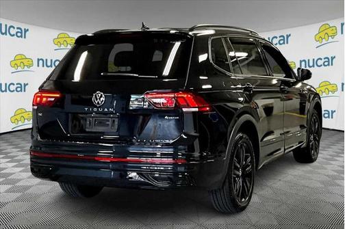 2022 Volkswagen Tiguan 2.0T SE R-Line Black 4MOTION