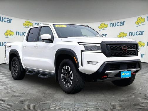 Glacier White 2024 Nissan Frontier PRO-4X