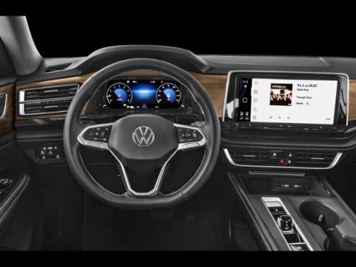 Pure White 2024 Volkswagen Atlas 2.0T SE w/Technology 4MOTION