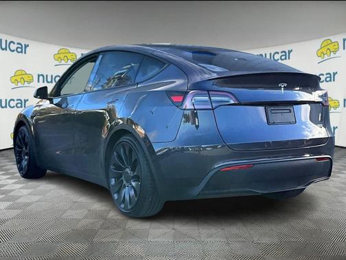 2024 Tesla Model Y Performance Dual Motor All-Wheel Drive