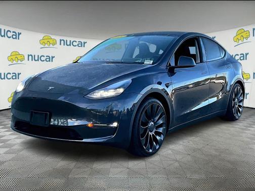 2024 Tesla Model Y Performance Dual Motor All-Wheel Drive