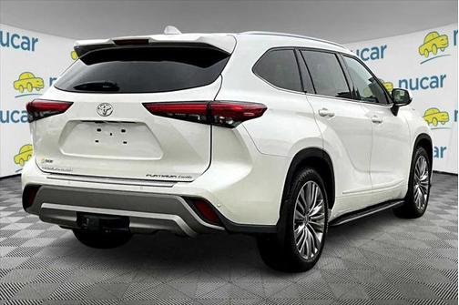 2021 Toyota Highlander Platinum