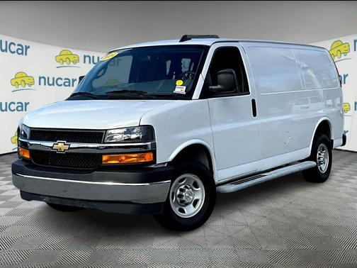 2024 Chevrolet Express 2500 RWD 2500 Regular Wheelbase WT