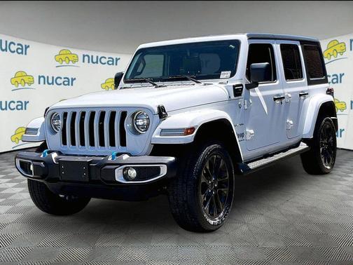 Bright White Clearcoat 2023 Jeep Wrangler 4xe Sahara