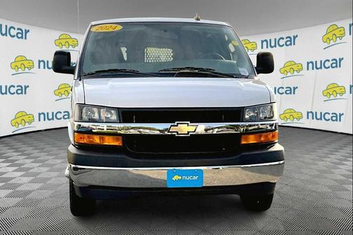 2024 Chevrolet Express 2500 RWD 2500 Regular Wheelbase WT