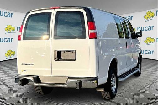 2024 Chevrolet Express 2500 RWD 2500 Regular Wheelbase WT