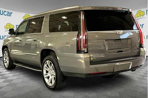 2019 Cadillac Escalade ESV Luxury