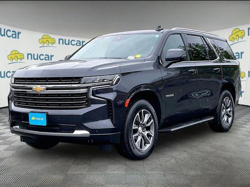 Dark Ash Metallic 2023 Chevrolet Tahoe LT