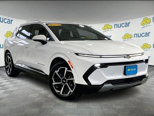 2025 Chevrolet Equinox EV LT