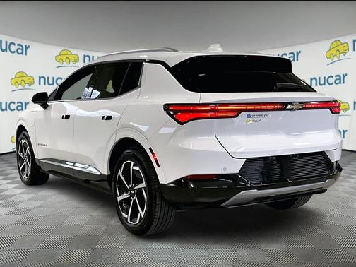 2025 Chevrolet Equinox EV LT