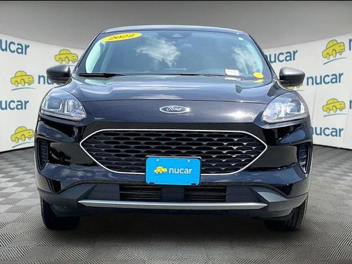 Agate Black Metallic 2022 Ford Escape SE
