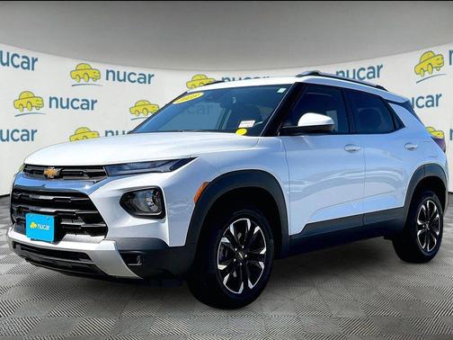 White 2023 Chevrolet Trailblazer LT