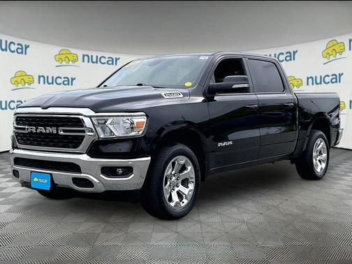 Diamond Black Crystal Pearlcoat 2022 RAM 1500 Big Horn/Lone Star