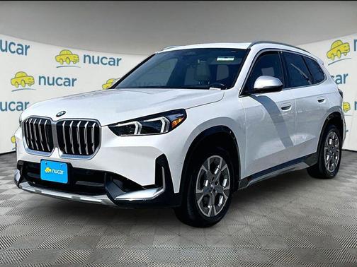 White 2023 BMW X1 xDrive28i