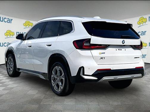 White 2023 BMW X1 xDrive28i