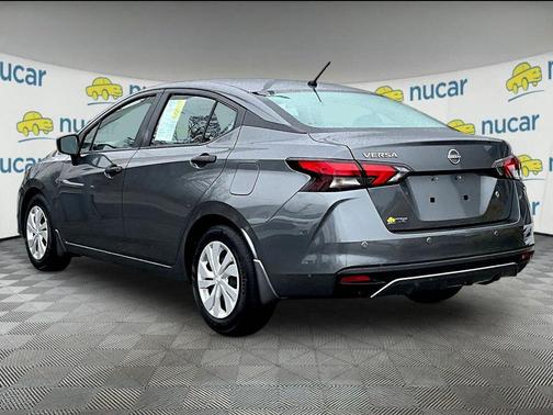 Gun Metallic 2025 Nissan Versa 1.6 S