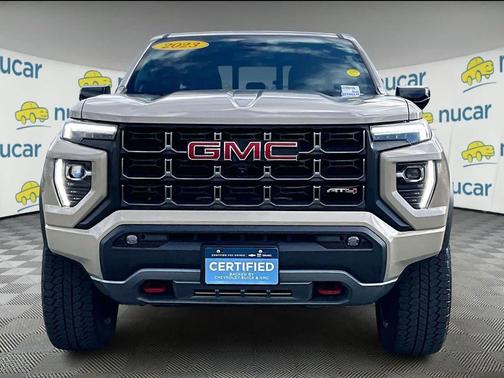 2023 GMC Canyon AT4