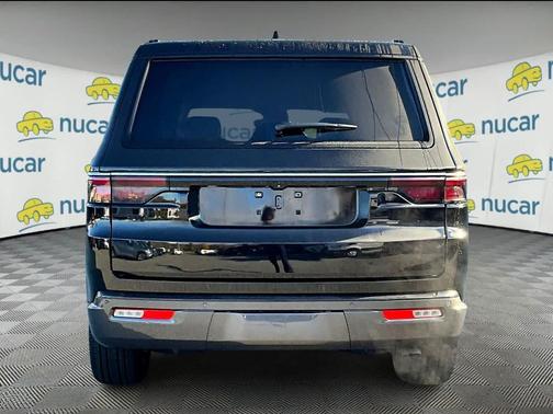 2022 Jeep Wagoneer Series III 4x4